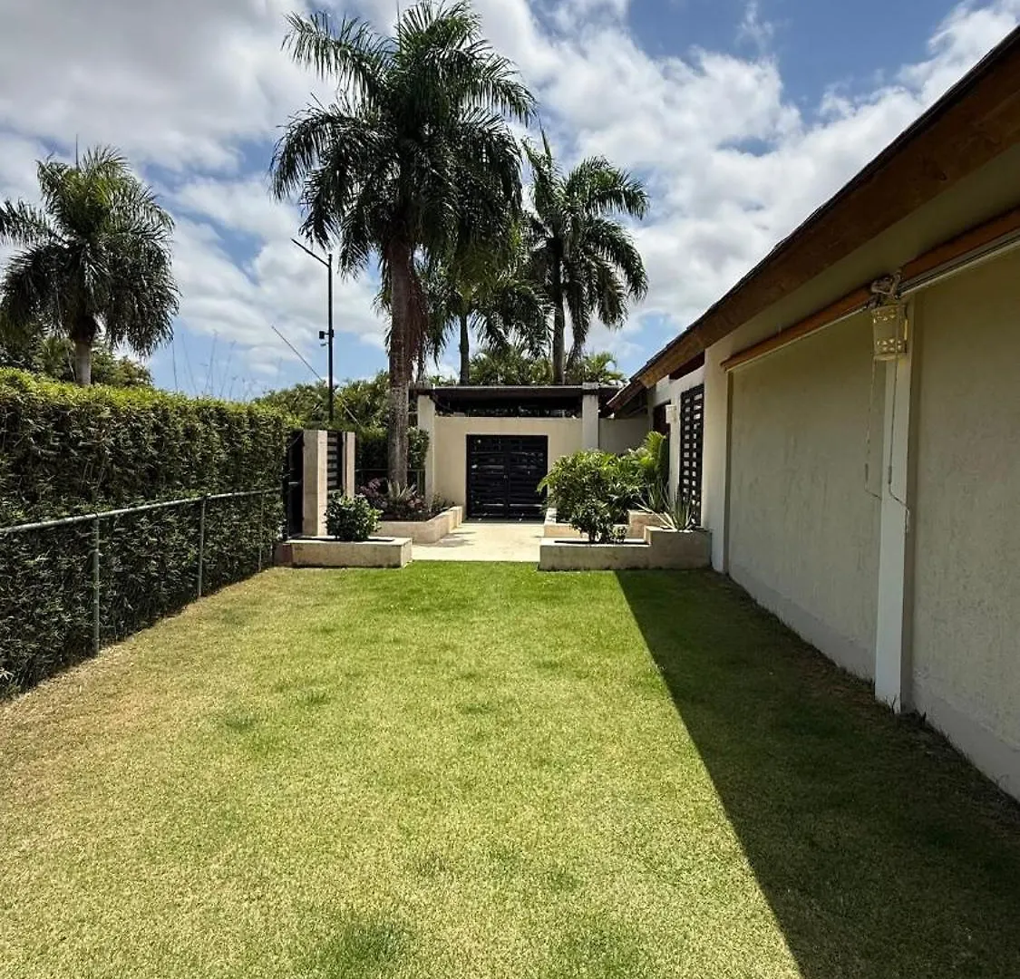 Centrally Exterior Villa Accessible & Pet Friendly Punta Cana