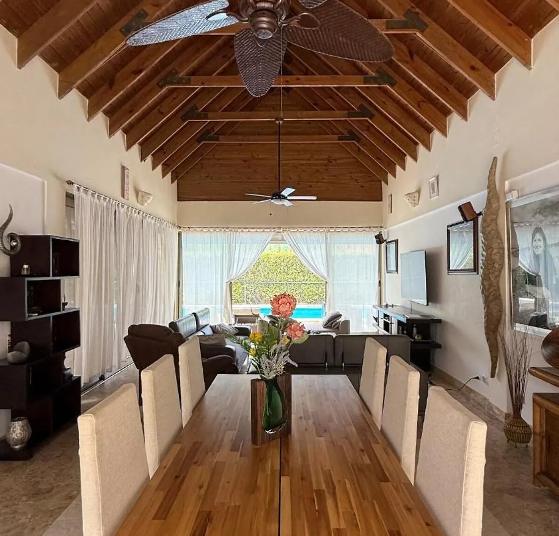 Centrally Exterior Villa Accessible & Pet Friendly Punta Cana