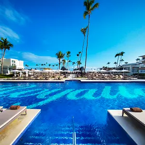 5* Rezort Royalton Bavaro, An Autograph Collection & Casino